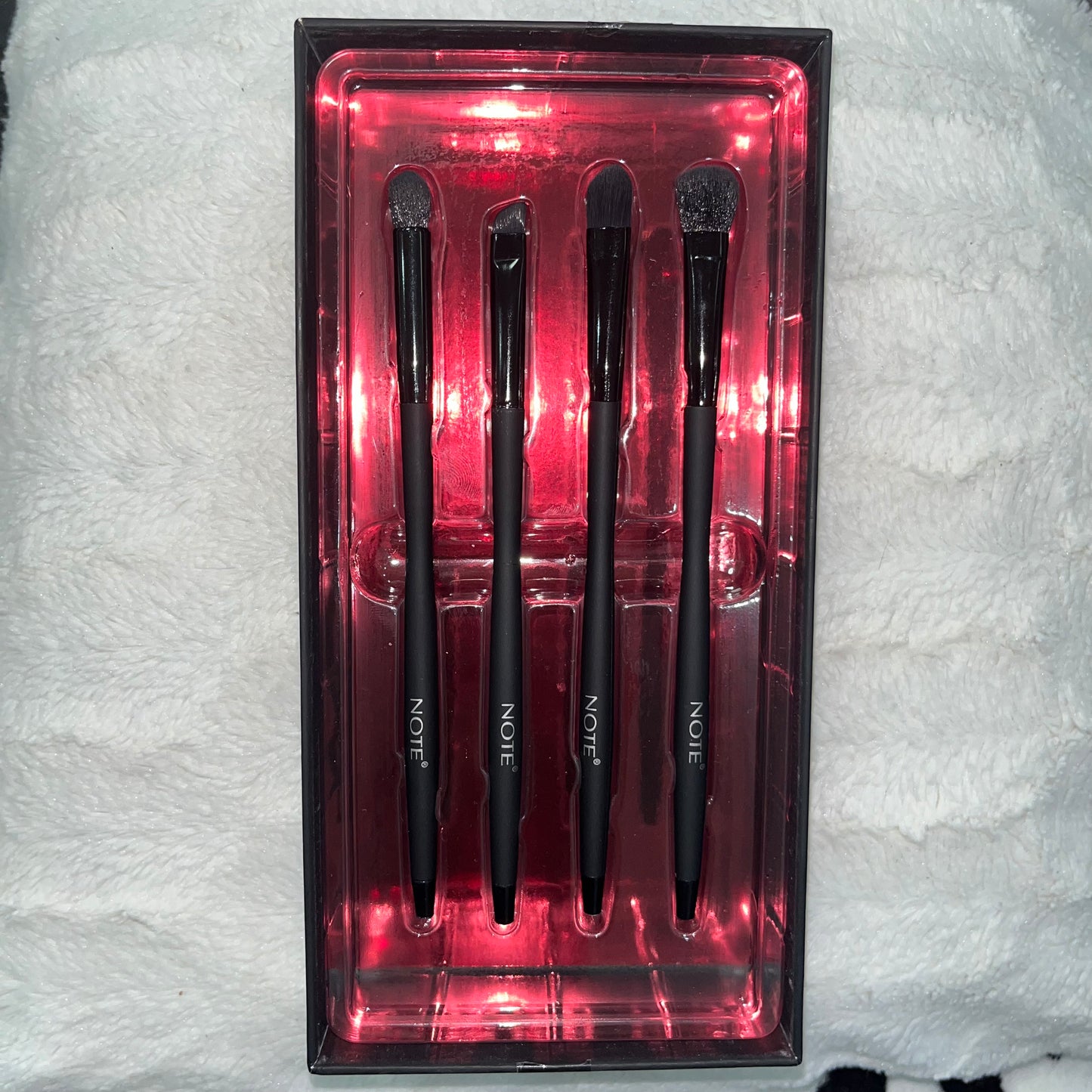 Note Soft Touch Eyeshadow & Eyeliner Brush Set (4 pcs)