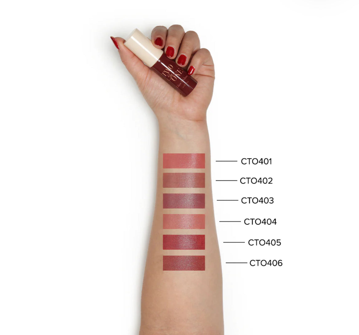 Character Two In One Glaze & Gloss (CTO404)