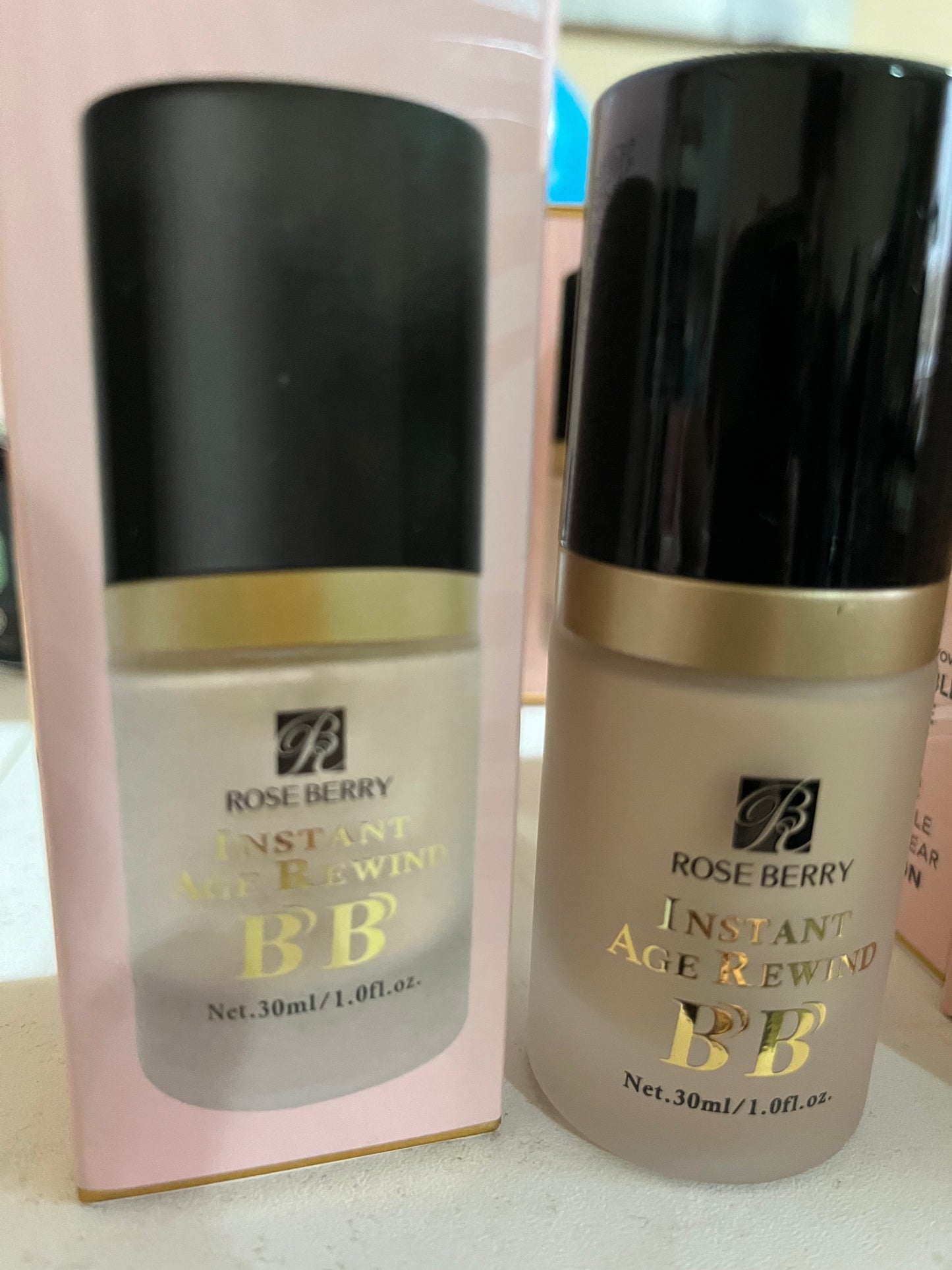 Rose Berry Instant Age Rewind Super Coverage Foundation