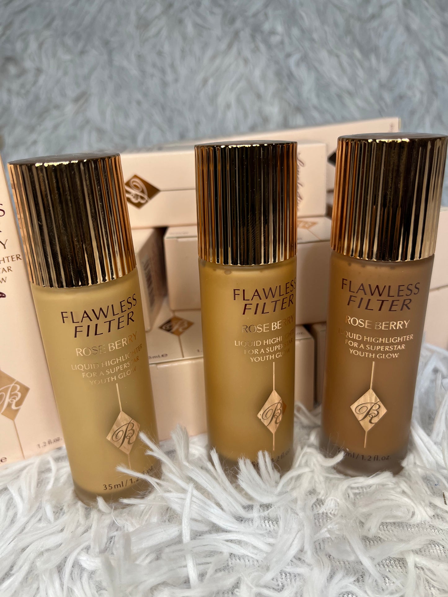 Rose Berry Longlasting Flawless Filter Liquid Highlighter