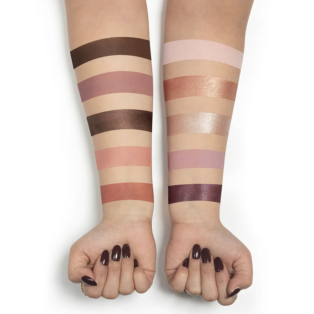 Character 10 Color Eyeshadow Palette - CEP001